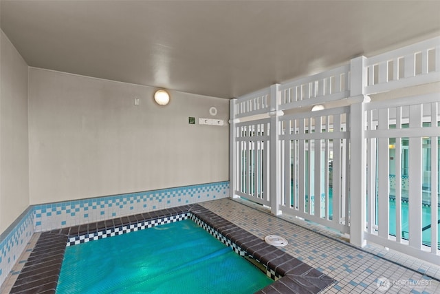 2600 2nd Ave Unit 504, Seattle, WA 98121 - view of swimming pool