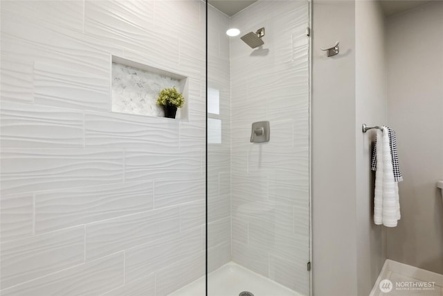 628 163rd Ave SE, Bellevue, WA 98008 - full bath with tiled shower and baseboards