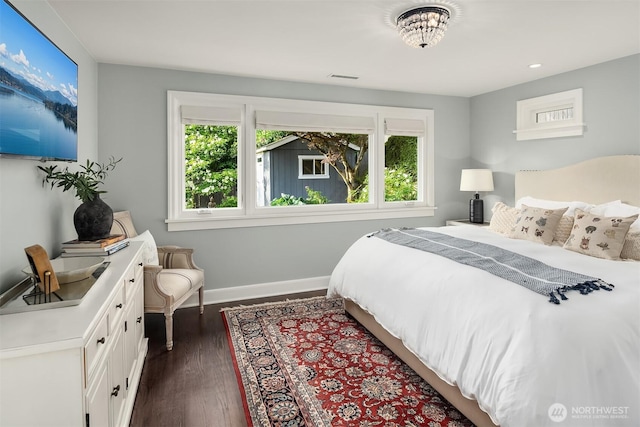 7834 SE 75th Pl, Mercer Island, WA 98040 - bedroom with baseboards, dark wood-style floors, and recessed lighting