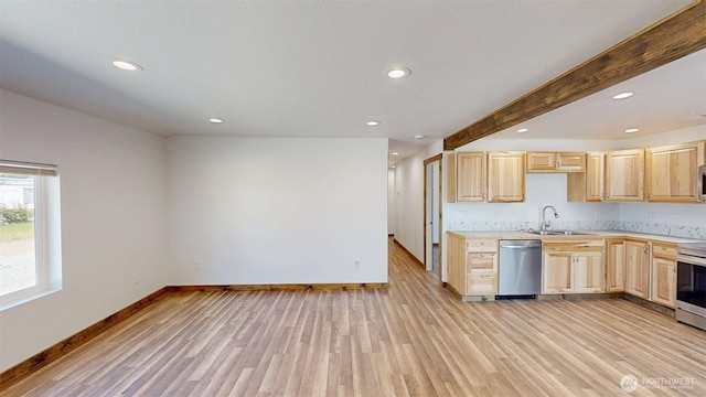 40 Utke Ln, Omak, WA 98841 - kitchen featuring light brown cabinetry, stainless steel appliances, baseboards, light countertops, and recessed lighting