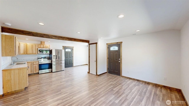 40 Utke Ln, Omak, WA 98841 - kitchen featuring appliances with stainless steel finishes, a sink, light brown cabinets, light countertops, and recessed lighting