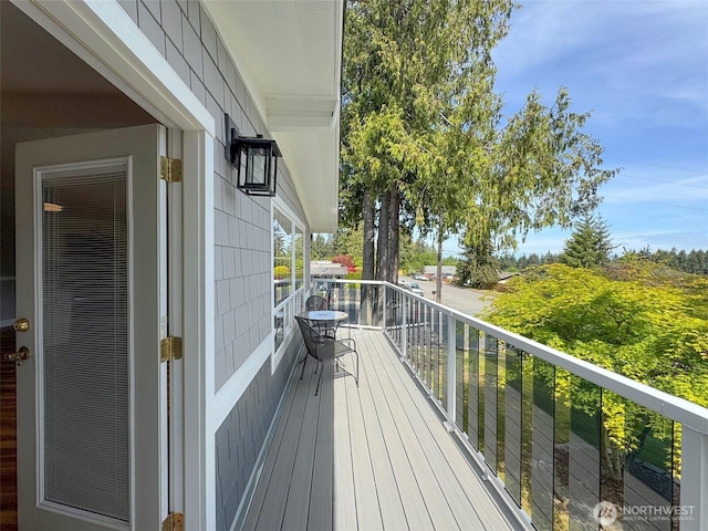 1538 W 12th St, Port Angeles, WA 98363 - view of deck