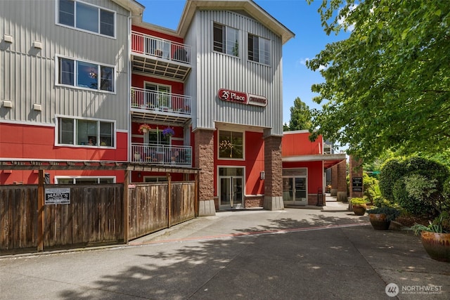 19500 Ballinger Way NE Unit 109, Shoreline, WA 98155 - view of building exterior
