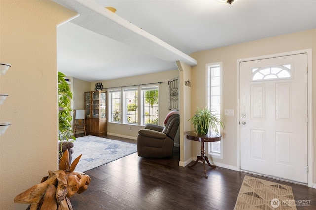 1183 E.9 Rd NE, Moses Lake, WA 98837 - entrance foyer featuring wood finished floors, baseboards, and arched walkways