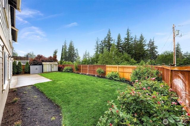 3860 Lindsay Ave, Bellingham, WA 98229 - view of yard with a patio