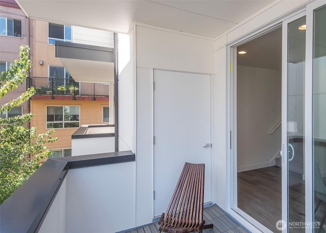 13713 35th Ave NE Unit A, Seattle, WA 98125 - view of balcony