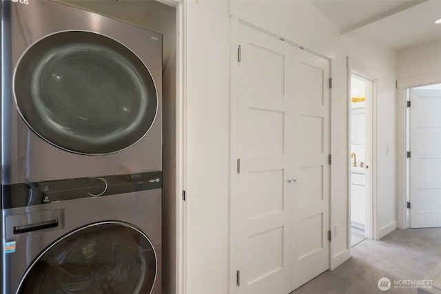 13713 35th Ave NE Unit A, Seattle, WA 98125 - washroom with stacked washer / drying machine