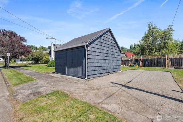 121 SW Alfred Ave, Chehalis, WA 98532 - view of shed featuring a playground