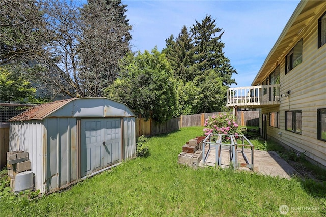 7407 25th Ave NE, Seattle, WA 98115 - view of yard