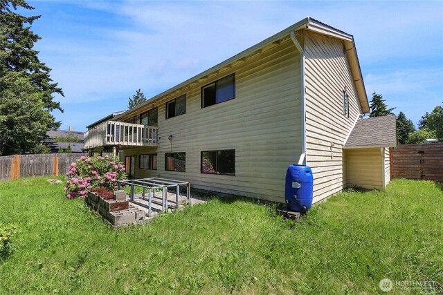 7407 25th Ave NE, Seattle, WA 98115 - view of rear view of house
