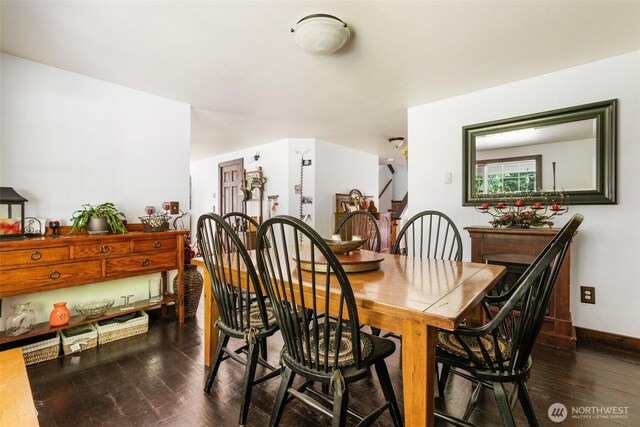 114 Black Bear Ln, Centralia, WA 98531 - dining area with hardwood / wood-style floors and baseboards