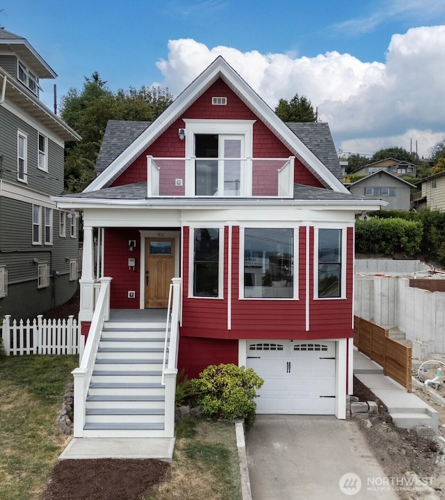 911 32nd Ave S, Seattle, WA 98114 - photo 1