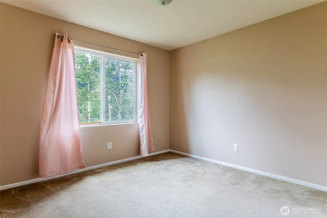 570 Beaver Blvd Unit A, Pacific, WA 98047 - carpeted empty room with baseboards
