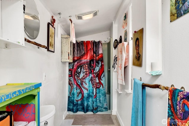 1713 Pebble Beach Trl, Bellingham, WA 98226 - bathroom with curtained shower, baseboards, and toilet