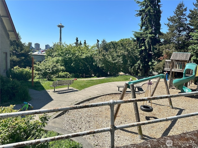 920 4th Ave N, Seattle, WA 98109 - view of communal playground