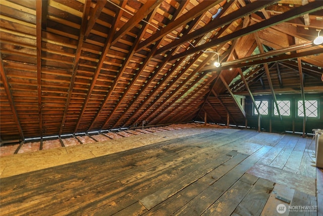 920 4th Ave N, Seattle, WA 98109 - view of attic