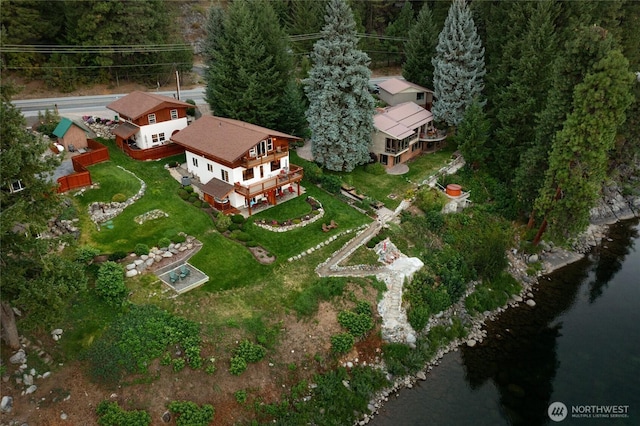 8775 Icicle Rd, Leavenworth, WA 98826 - aerial view of property and surrounding area with a nearby body of water