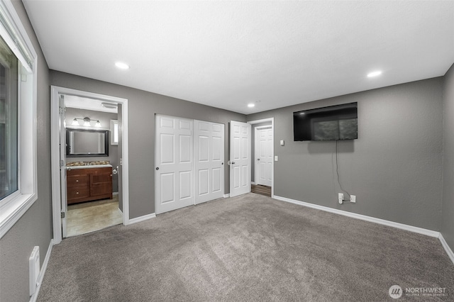 2607 S 379th Pl, Federal Way, WA 98003 - unfurnished bedroom with carpet flooring, ensuite bath, a closet, and recessed lighting
