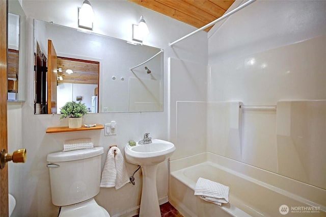 881 Lawson Rd, Camano Island, WA 98282 - full bath with washtub / shower combination, toilet, and a sink