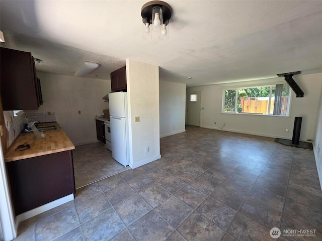 4340 Hamilton Dr, Oak Harbor, WA 98277 - photo 17