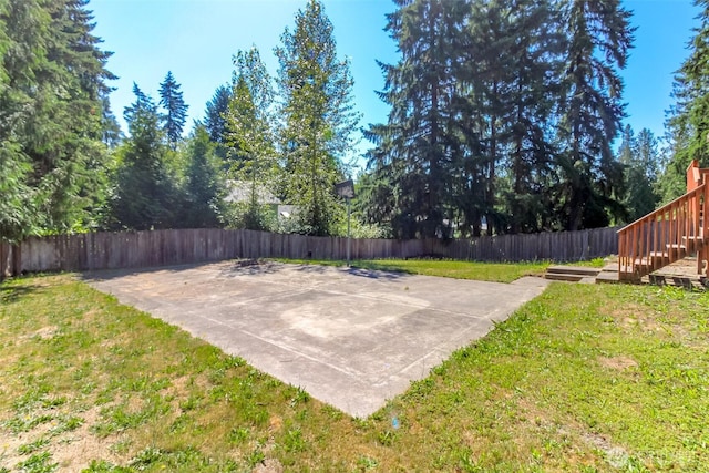 7620 194th Ave E, Bonney Lake, WA 98391 - fenced backyard featuring stairs