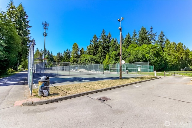 7620 194th Ave E, Bonney Lake, WA 98391 - view of property's community featuring a tennis court
