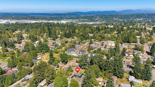 11822 10th Ave S, Seattle, WA 98168 - view of property location featuring mountains