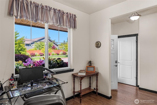 431 Timberland Loop, Mount Vernon, WA 98273 - office space with wood finished floors and baseboards