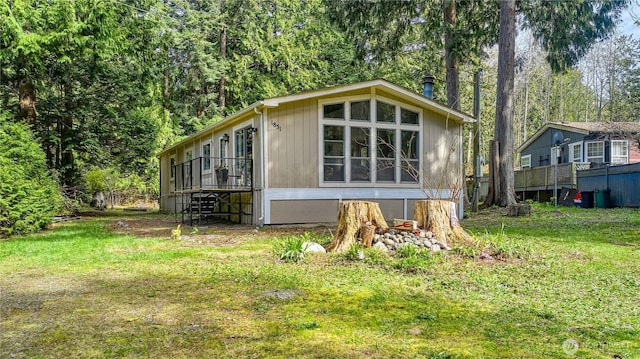 1851 Washington Dr, Point Roberts, WA 98281 - view of front of home with a front yard