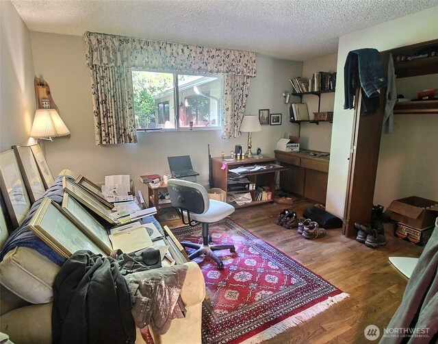 19640 SE 29th St, Sammamish, WA 98075 - office with wood finished floors and a textured ceiling