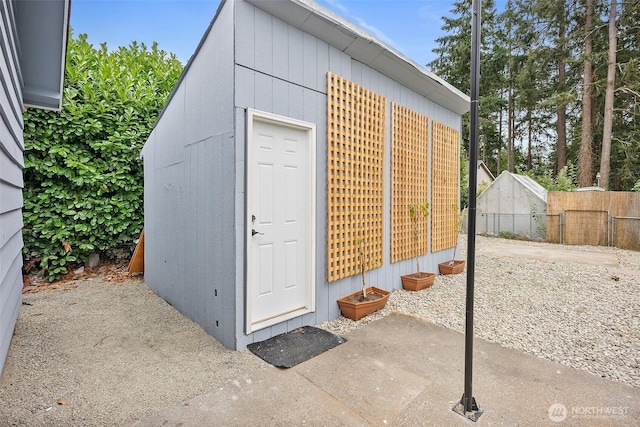 8206 N Way SW, Lakewood, WA 98498 - view of outdoor structure