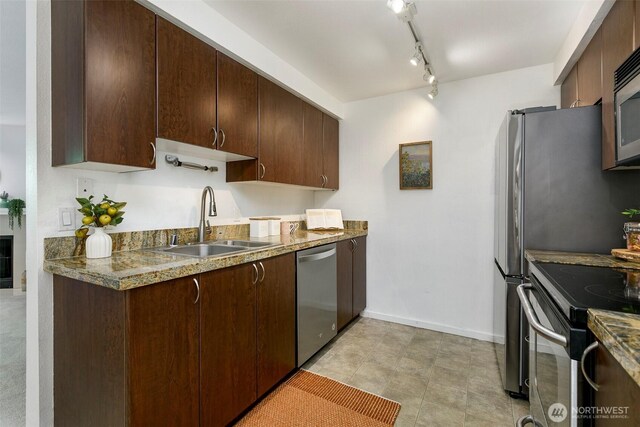224 9th St Unit G102, Kirkland, WA 98033