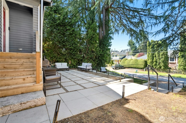 10056 Interlake Ave N, Seattle, WA 98133 - view of patio / terrace