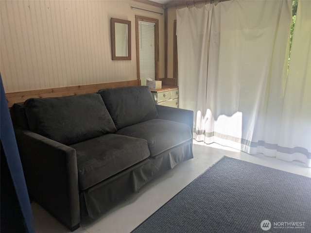 63883 Cascade Park Pl Unit 1D71, Marblemount, WA 98267 - living area with finished concrete flooring