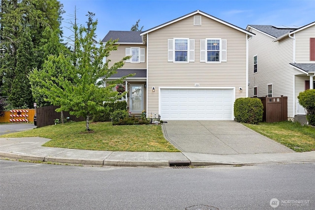 12524 SE 295th St, Auburn, WA 98092 - traditional-style house with a garage and driveway