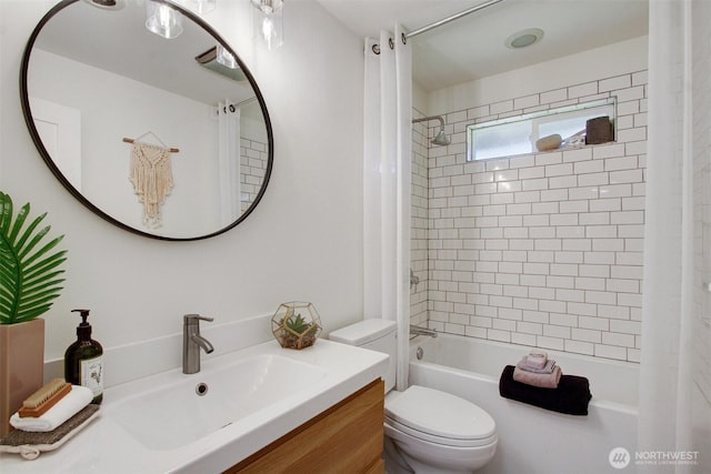 9030 6th Ave NW, Seattle, WA 98117 - full bath featuring shower / bath combination with curtain, vanity, and toilet