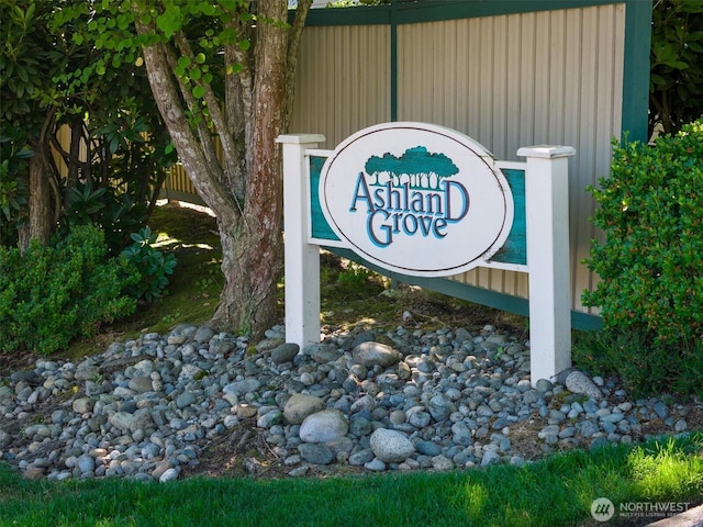 6128 202nd St SW Unit 101, Lynnwood, WA 98036 - view of community sign
