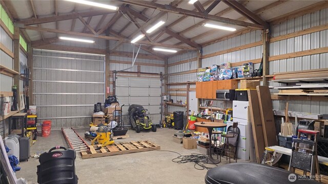 16100 SE 113th Pl, Renton, WA 98059 - garage with metal wall