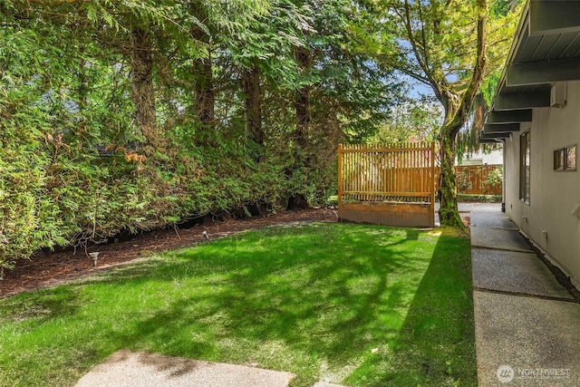 7633 NE 123rd St, Kirkland, WA 98034 - view of yard