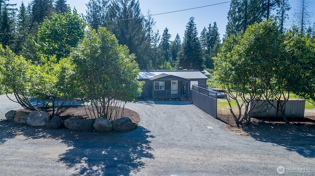 20215 Crystal Springs Dr, Granite Falls, WA 98252 - view of front facade featuring gravel driveway