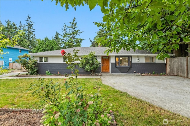 4530 240th St SW, Mountlake Terrace, WA 98043 - ranch-style home with brick siding