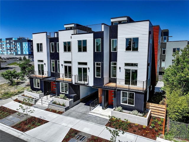 4306 S Holden St, Seattle, WA 98118 - view of front of home with a garden