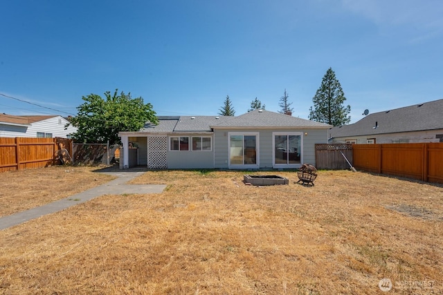614 E Main Ave, Soap Lake, WA 98851 - back of property featuring a fire pit
