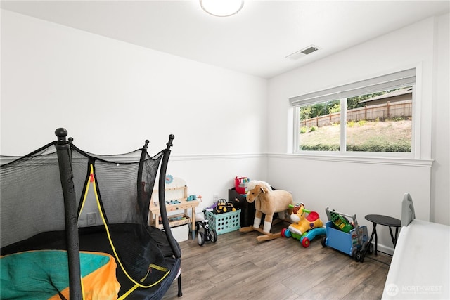 3827 90th Ave E, Edgewood, WA 98371 - playroom featuring wood finished floors