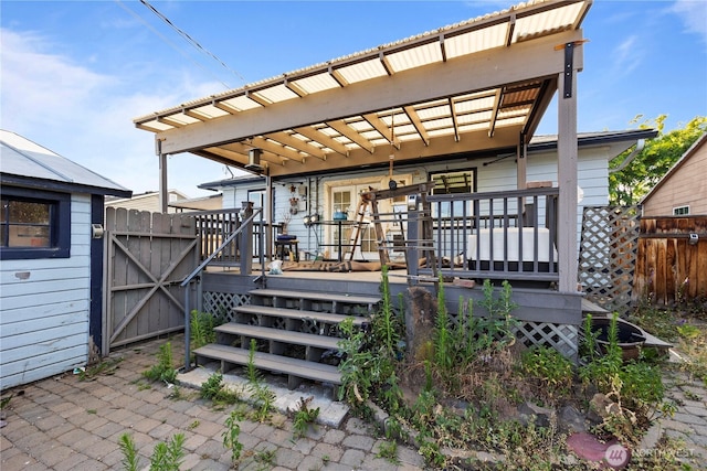 1203 S 8th Ave, Yakima, WA 98902 - wooden deck featuring a gate