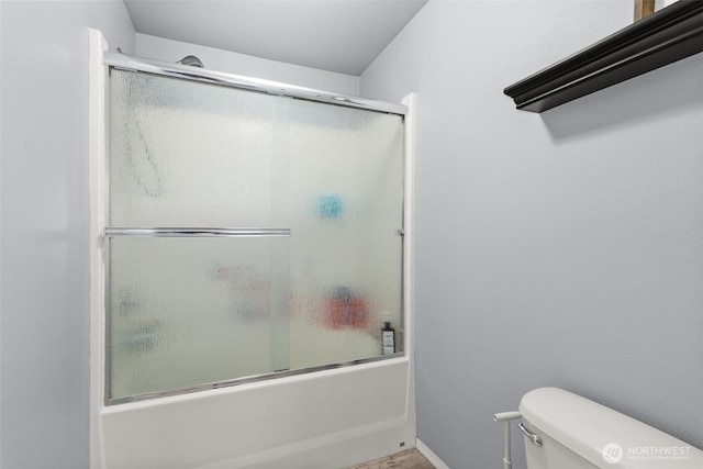 167 Goldmyer Dr, Chehalis, WA 98532 - bathroom featuring toilet, enclosed tub / shower combo, and baseboards