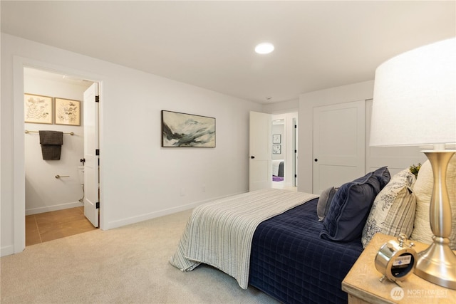 5134 S Wallace St, Seattle, WA 98178 - bedroom featuring light carpet, baseboards, a closet, ensuite bathroom, and recessed lighting
