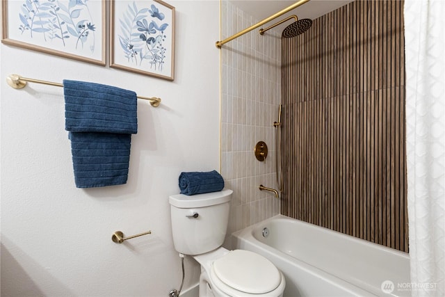 5134 S Wallace St, Seattle, WA 98178 - full bath featuring shower / tub combo and toilet