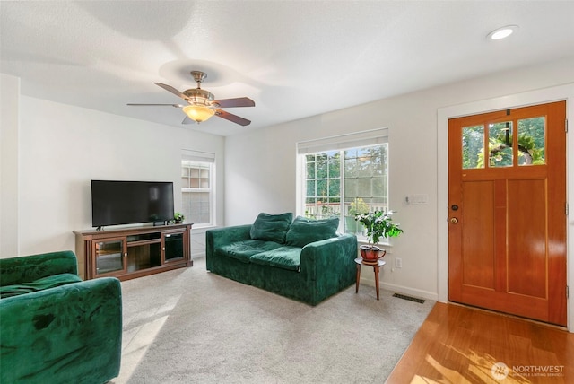 34821 NE Gable Ave, La Center, WA 98629 - living area with a ceiling fan and recessed lighting