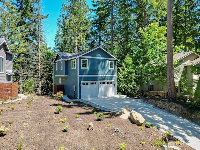11 Kinglet Ct, Bellingham, WA 98229 - view of front of house featuring driveway and a garage